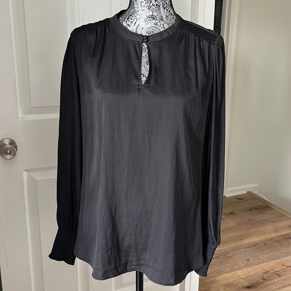 LOFT shirt - Picture 1 of 5